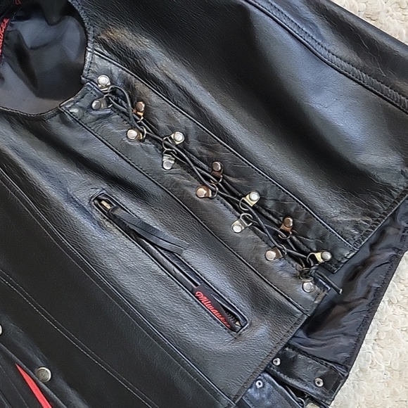 Milwaukee Clothing Co. Leather snap front vest, Men's Medium - Picture 4 of 5
